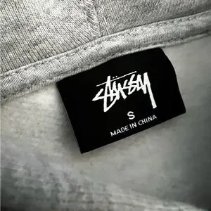 stussy GUAM スウェット　Sサイズ　グレー stussy GUAM スウェットSサイズグレー
